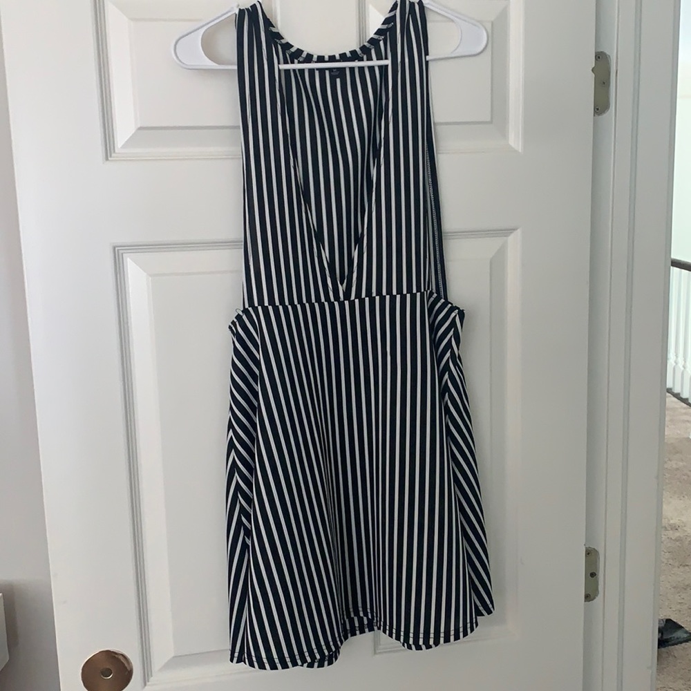 Women's trendy dress open front